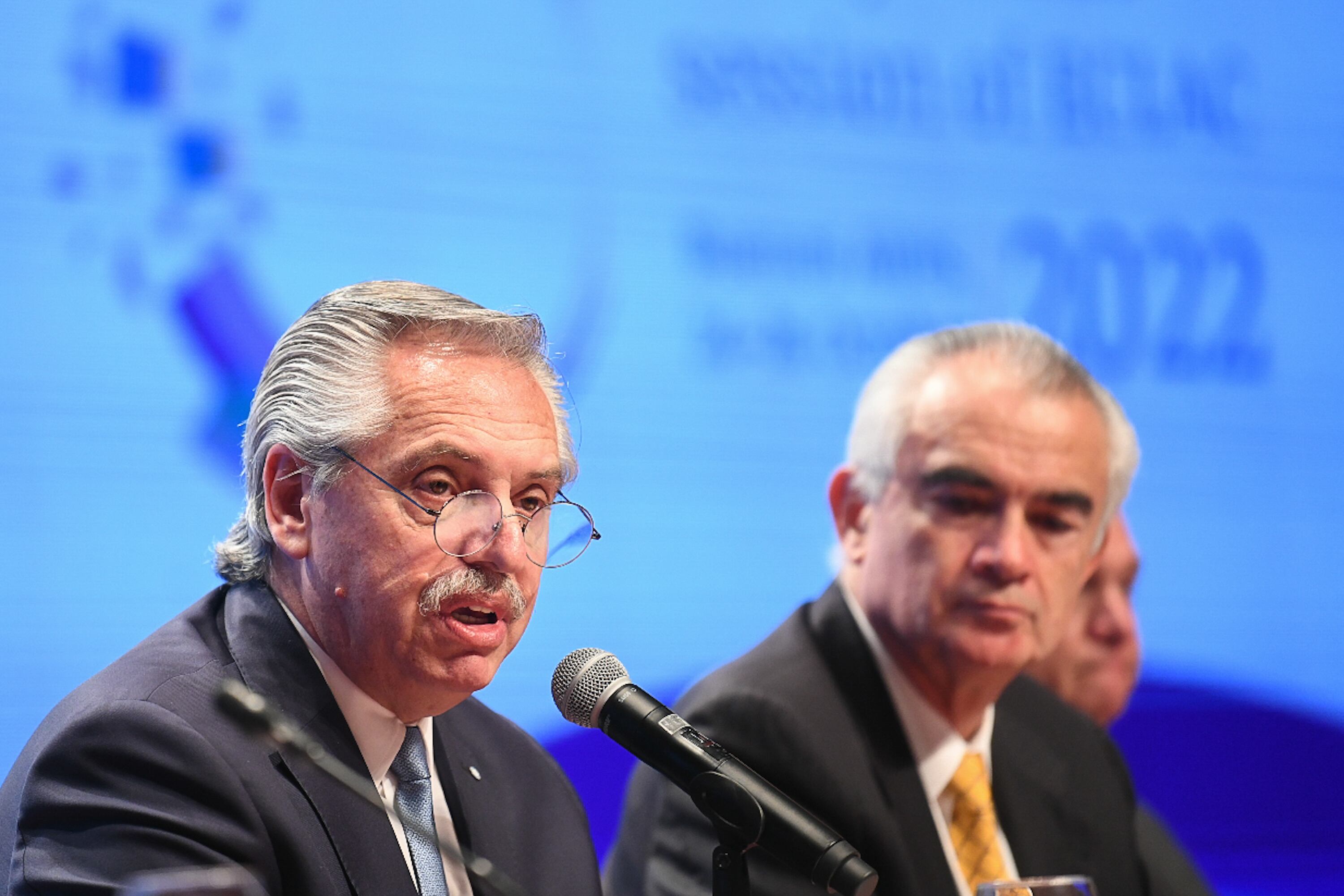 Fernández cuestionó los discursos extremistas y violentos.