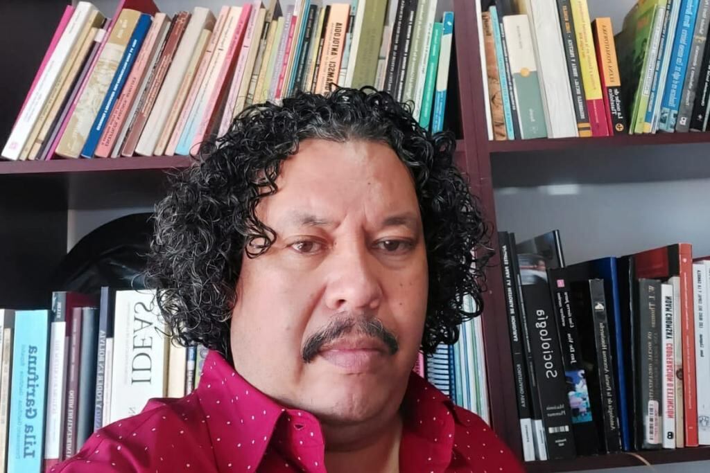 Sociólogo Eugenio Sosa: "El estado socialista democrático deberá esperar un poco."