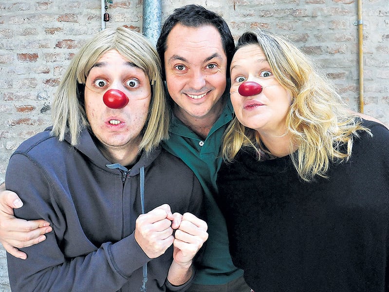 Tierra partida se presenta los sábados en La Carpintería. Patriada se reestrenará próximamente.