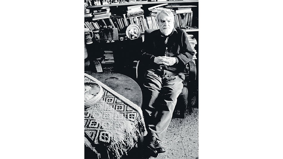 En el living de su casa, el tugurio, 2011.