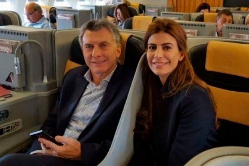 Mauricio Macri viajó otra vez a Europa junto con su familia.