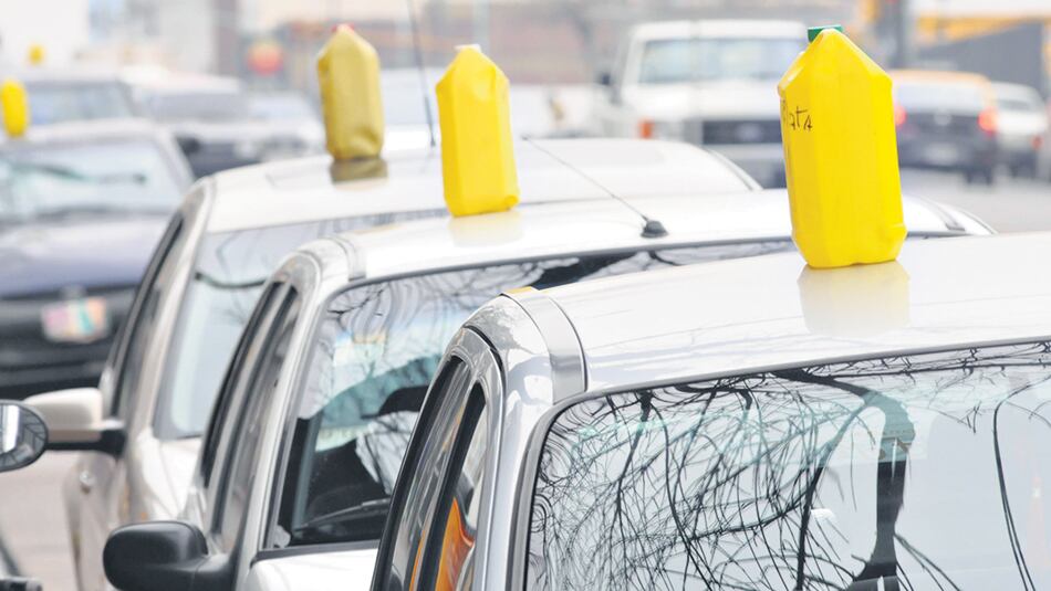 Con respecto a mayo, las ventas retrocedieron 4,41 por ciento.