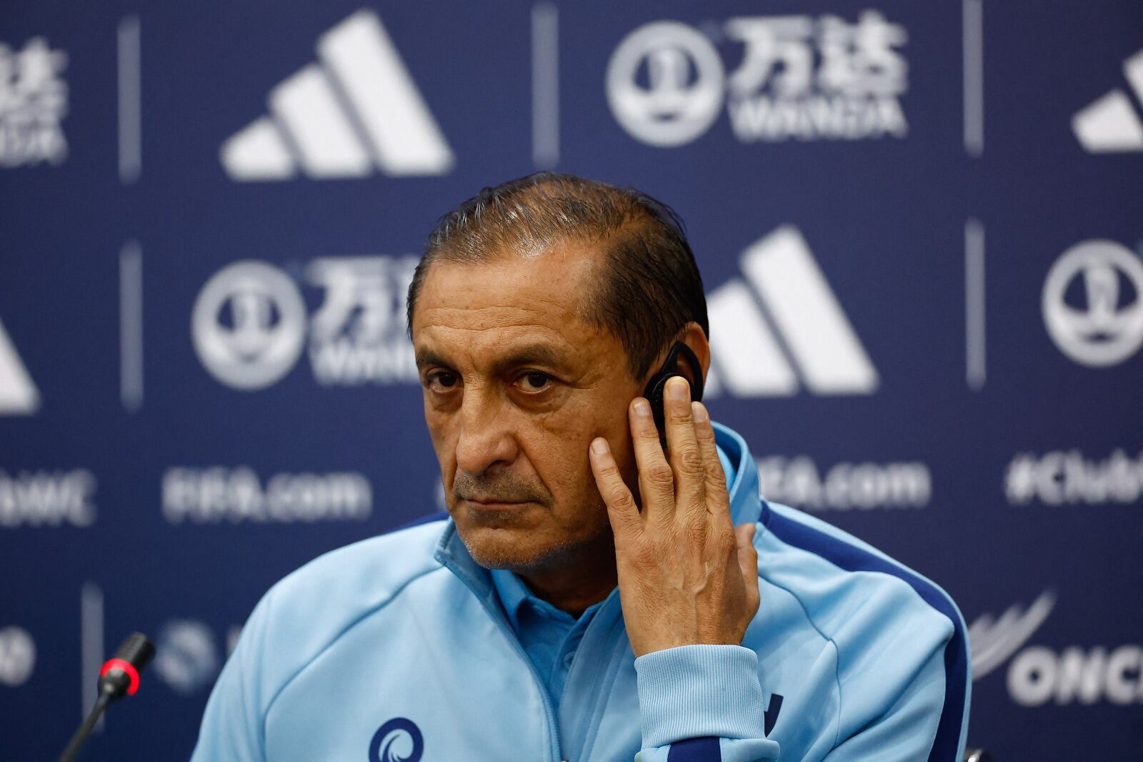 Ramón Díaz ante el desafío de levantar a un grande que va último