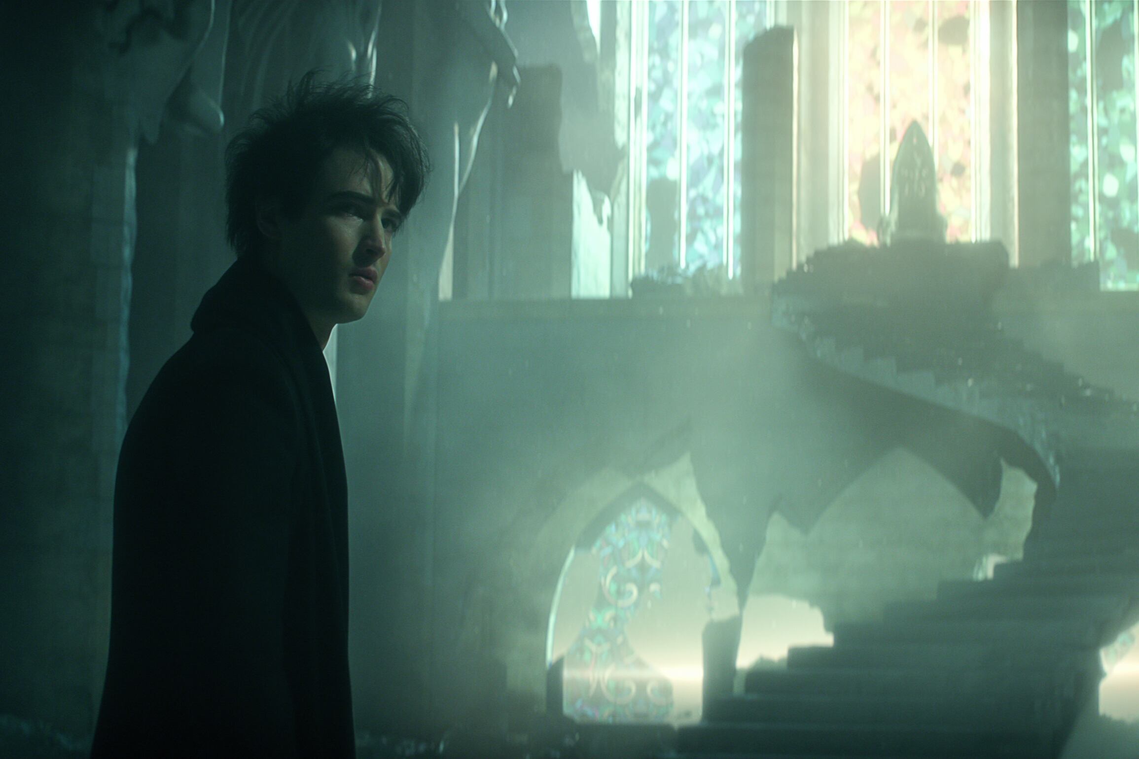Tom Sturridge es Morpheus, el rey de los sueños.