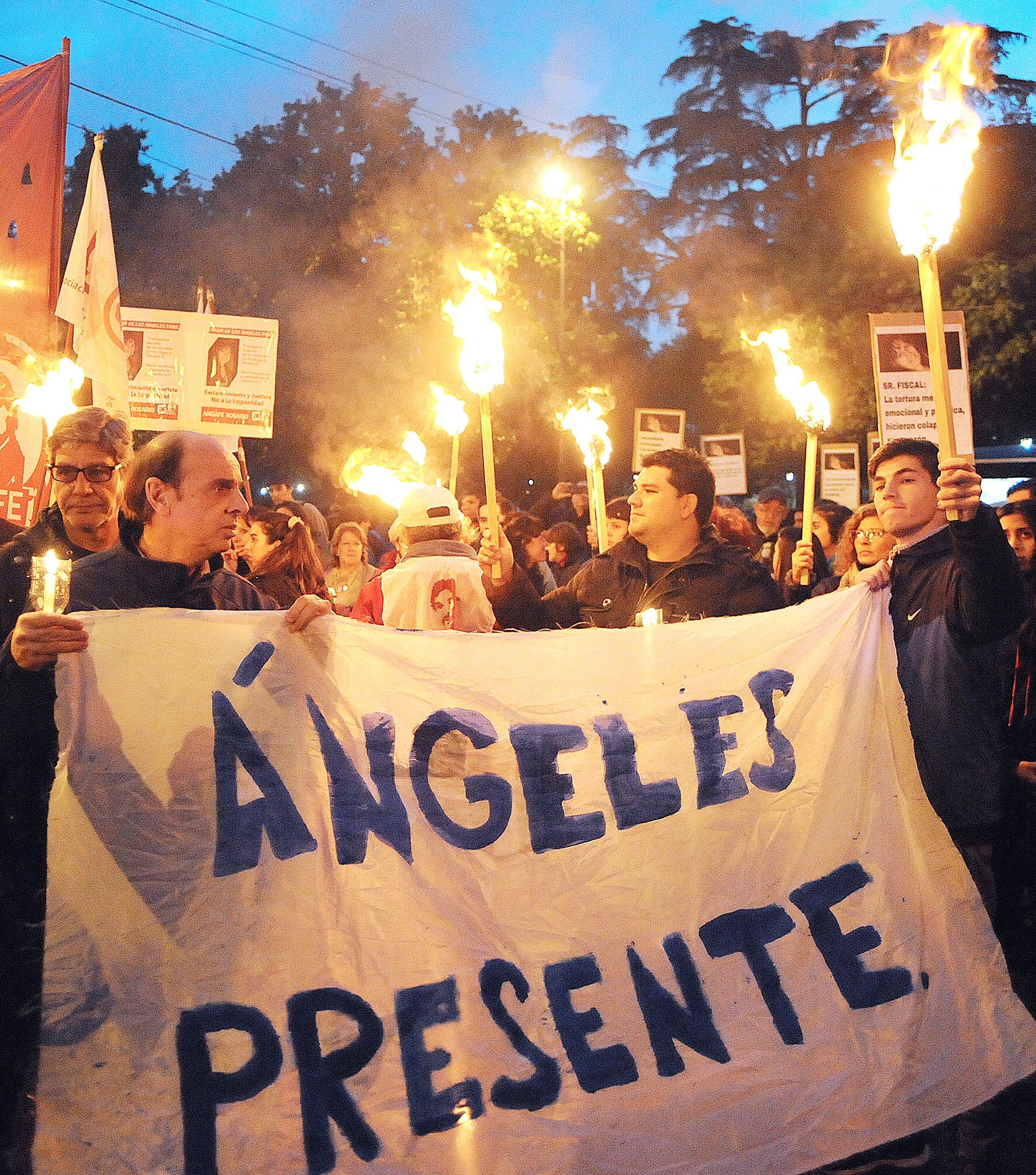 Paris murió en la 10ª.