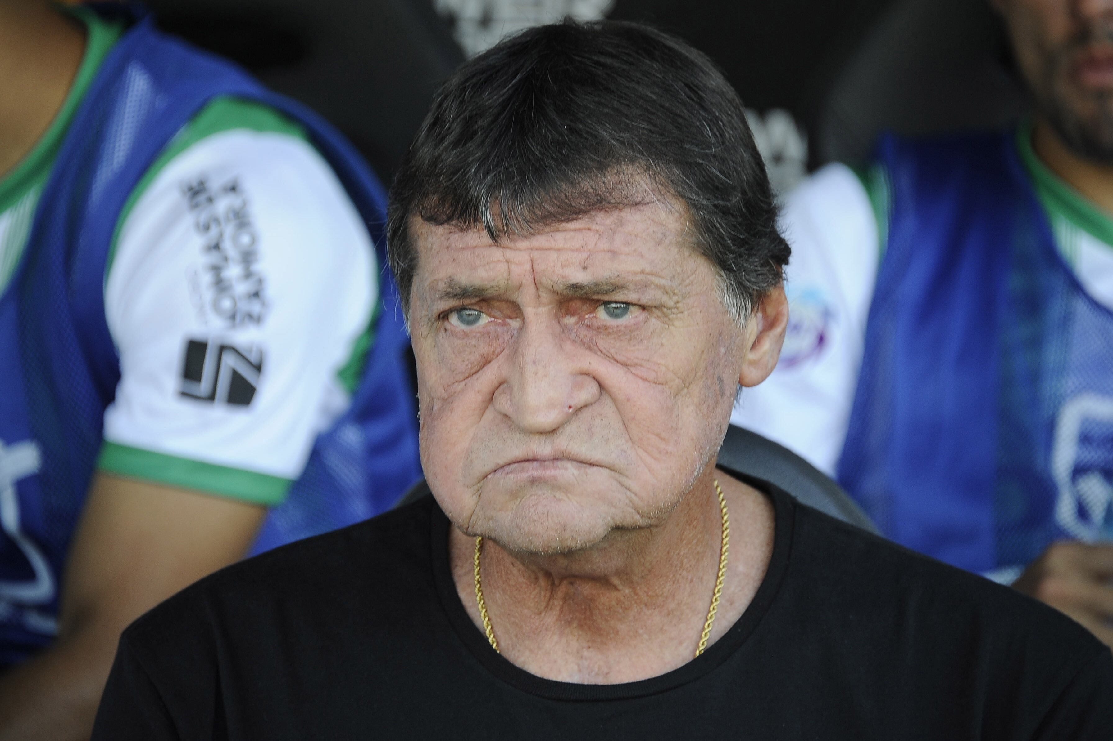 Julio César Falcioni, DT de Banfield.