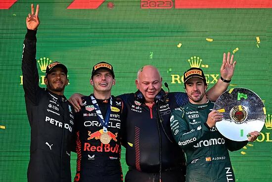 Hamilton, Verstappen y Alonso, en el podio del Gran Premio de Australia de F1.