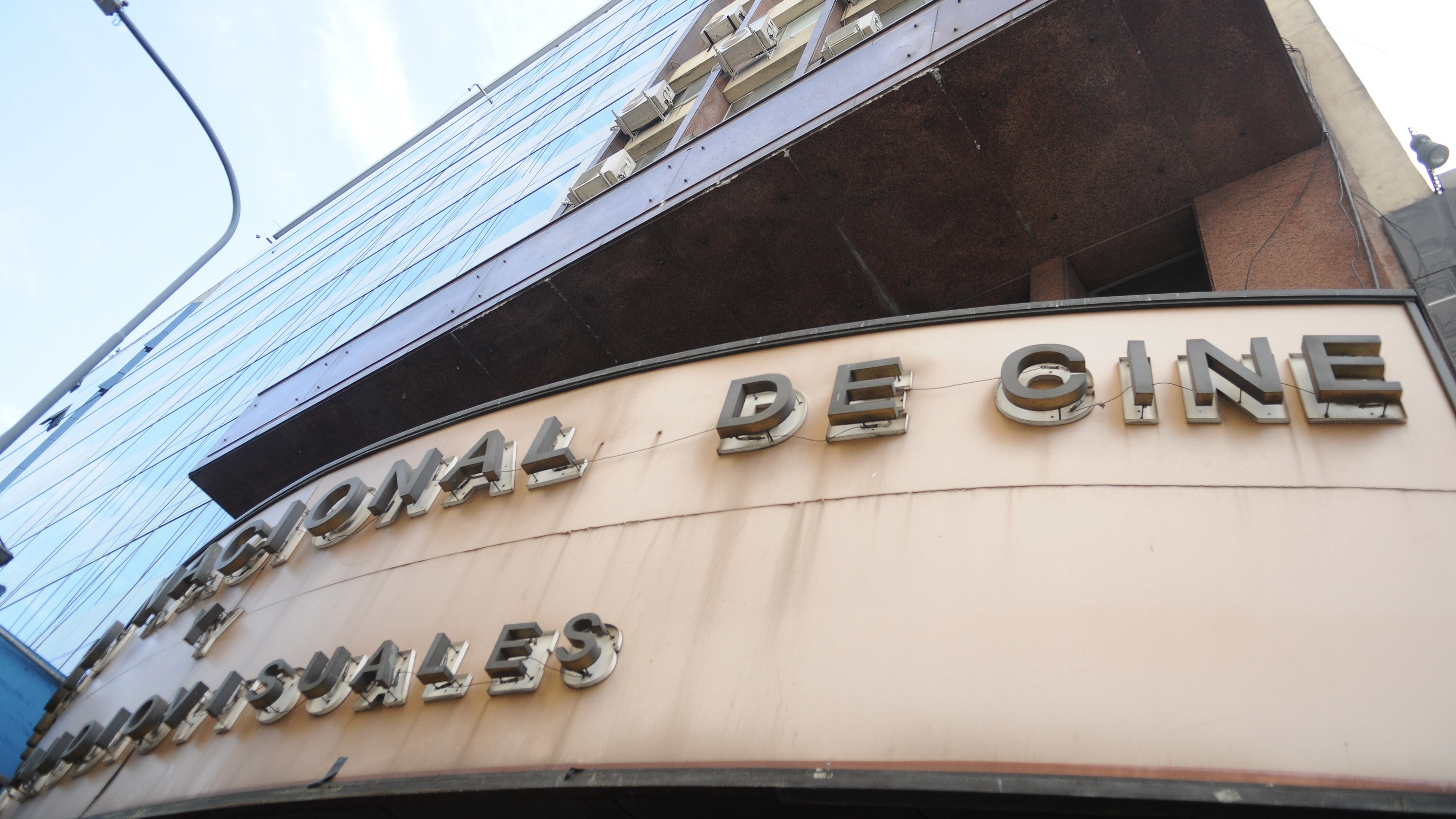 El Incaa no deja "espacio para el cine independiente", según los distribuidores.