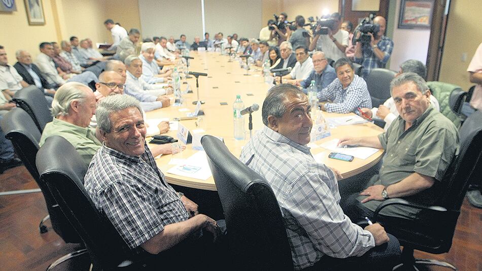 Carlos Acuña y Héctor Daer, los conductores de la CGT tras la salida de Juan Carlos Schmid.