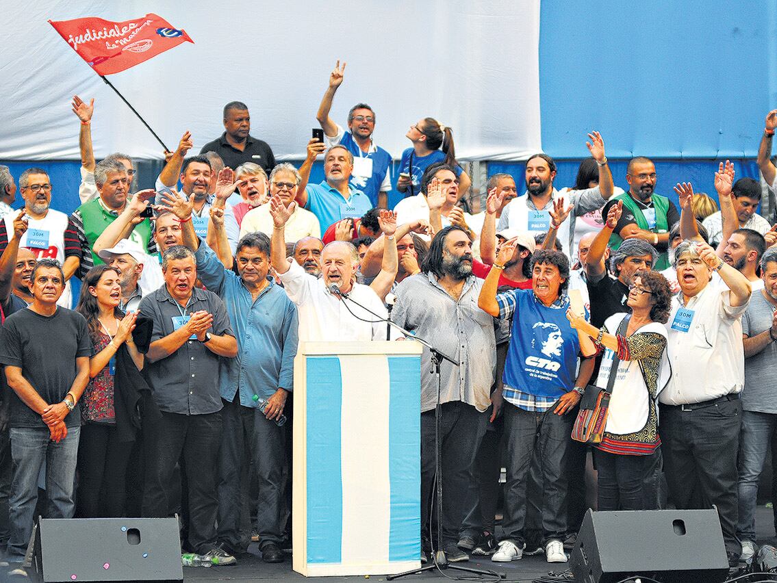 La marcha de las CTA marcó el cierre de un marzo signado por las movilizaciones masivas.