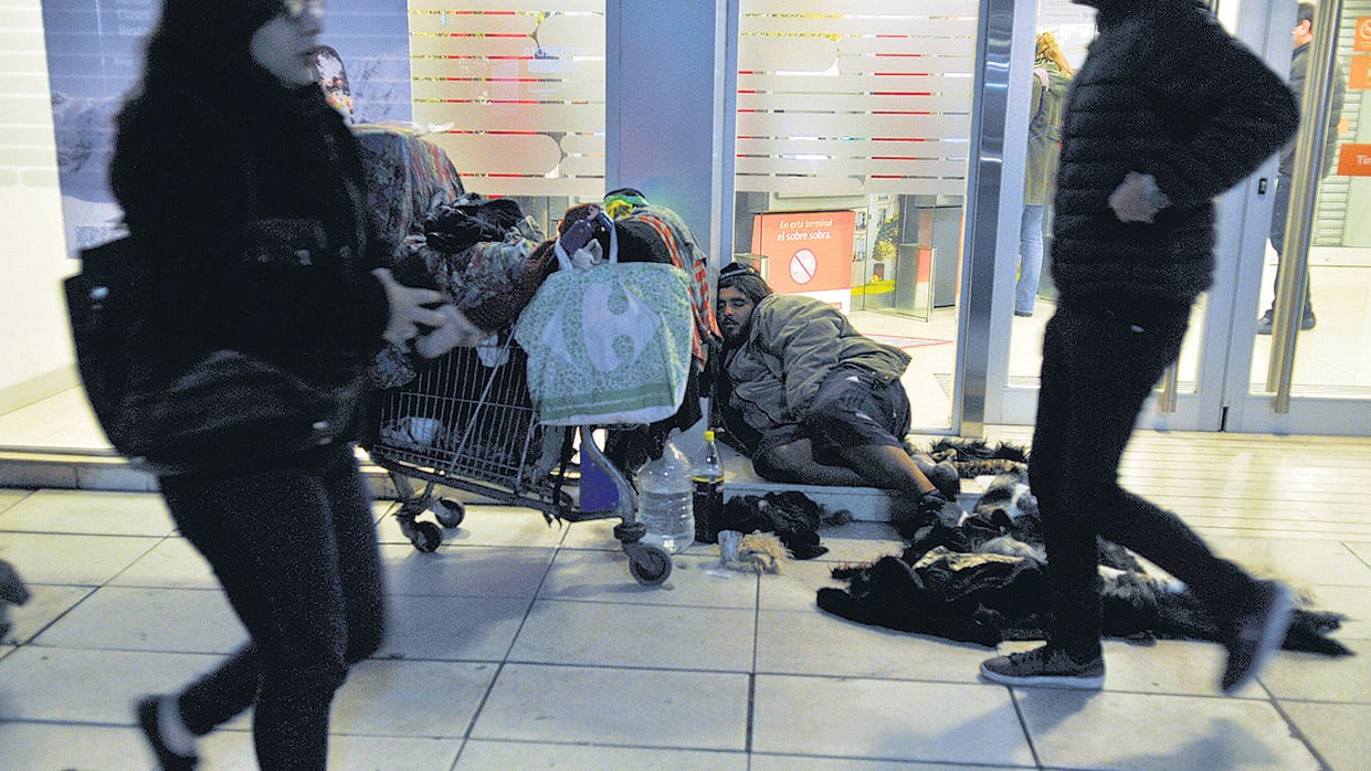Los curas villeros emitieron el texto “Con los pobres abrazamos la vida”.