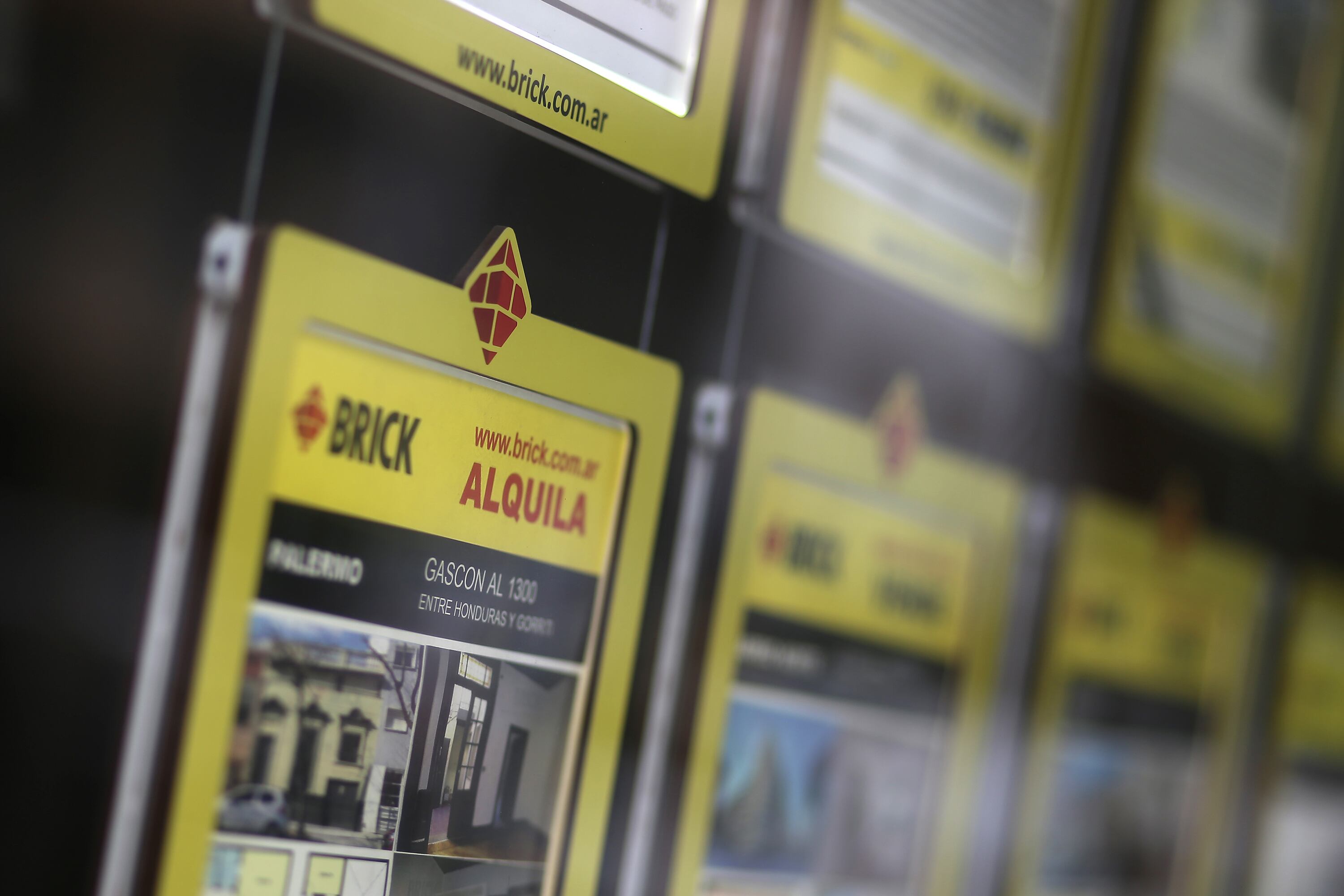 El precio promedio de un 3 ambientes es de 70 mil pesos.