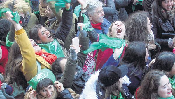 El grito hacia el cielo, la alegría inenarrable, los gestos de los cuerpos que estallaron. Lo habían logrado.