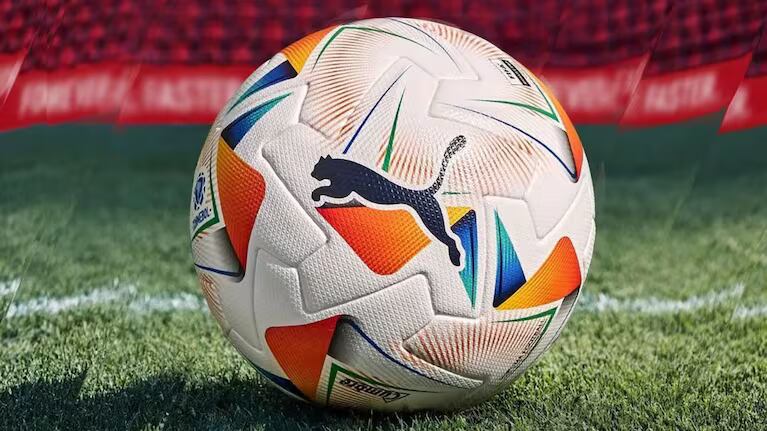 Pelota de la Copa América 2024.