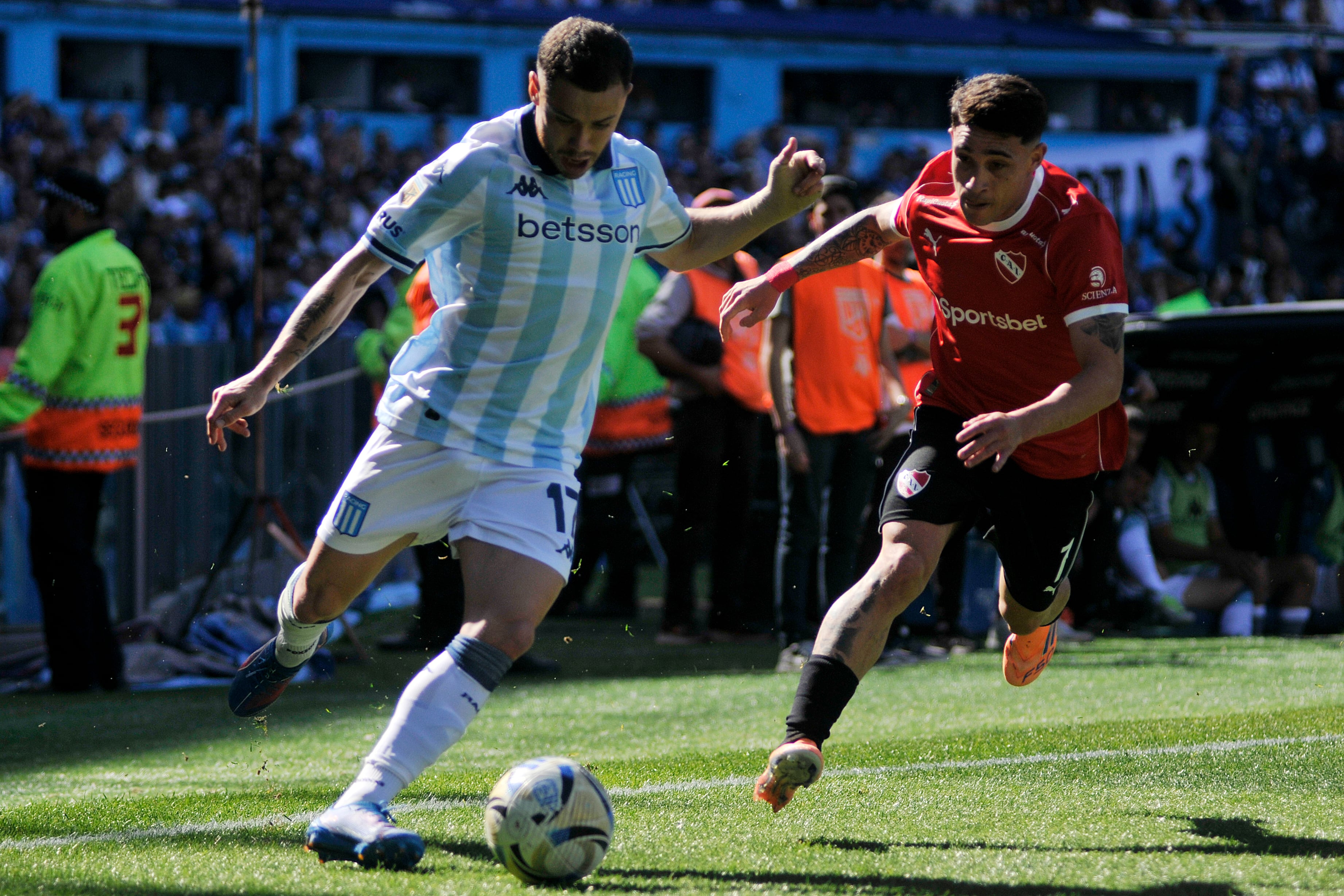 Ni Racing ni Independiente pudieron concretar las chances que generaron