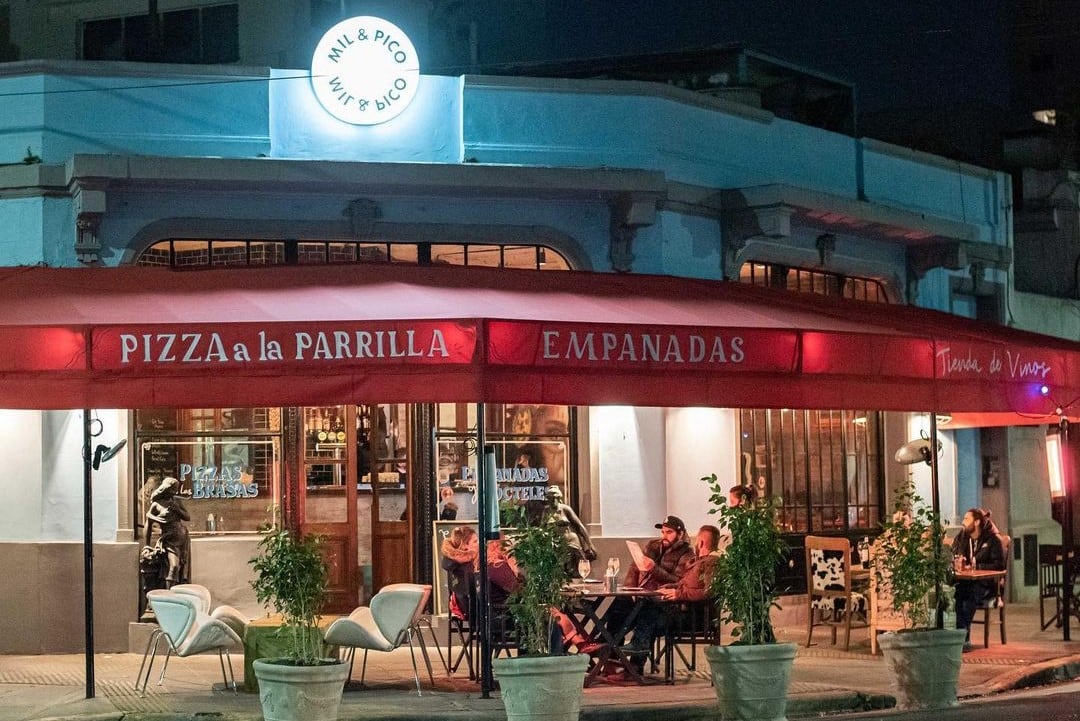 Mil y Pico, uno de los restaurantes de Chacarita que fueron destacados por la revista Time Out. Imagen: @mil.y.pico. 