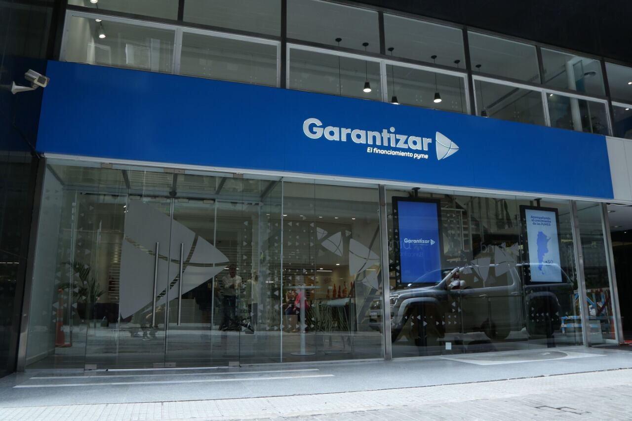 Muchas de esas Pymes lograron reconvertirse y producir productos y servicios para combatir la covid-19.