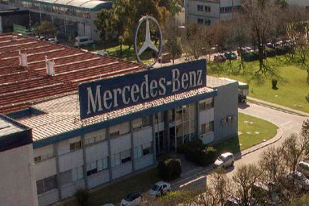 La multinacional alemana llegó a un acuerdo de venta con el empresario argentino Pablo Peralta.