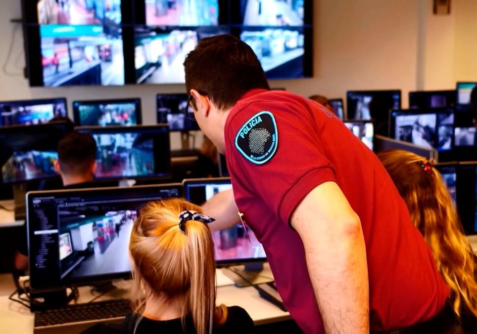 Buenos Aires está 14 en el ranking de ciudades más videovigiladas del mundo.