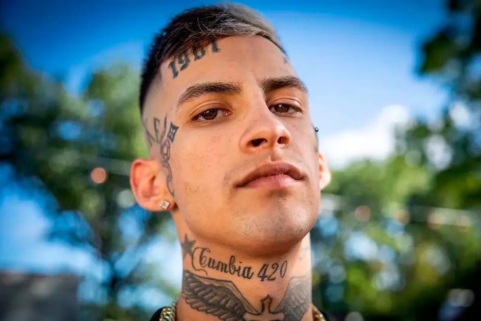 Elián Ángel Valenzuela, más conocido como L-Gante.