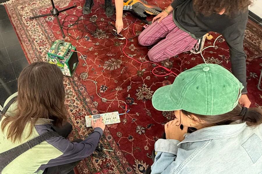 El LIA es un programa de residencias por convocatoria pública. 