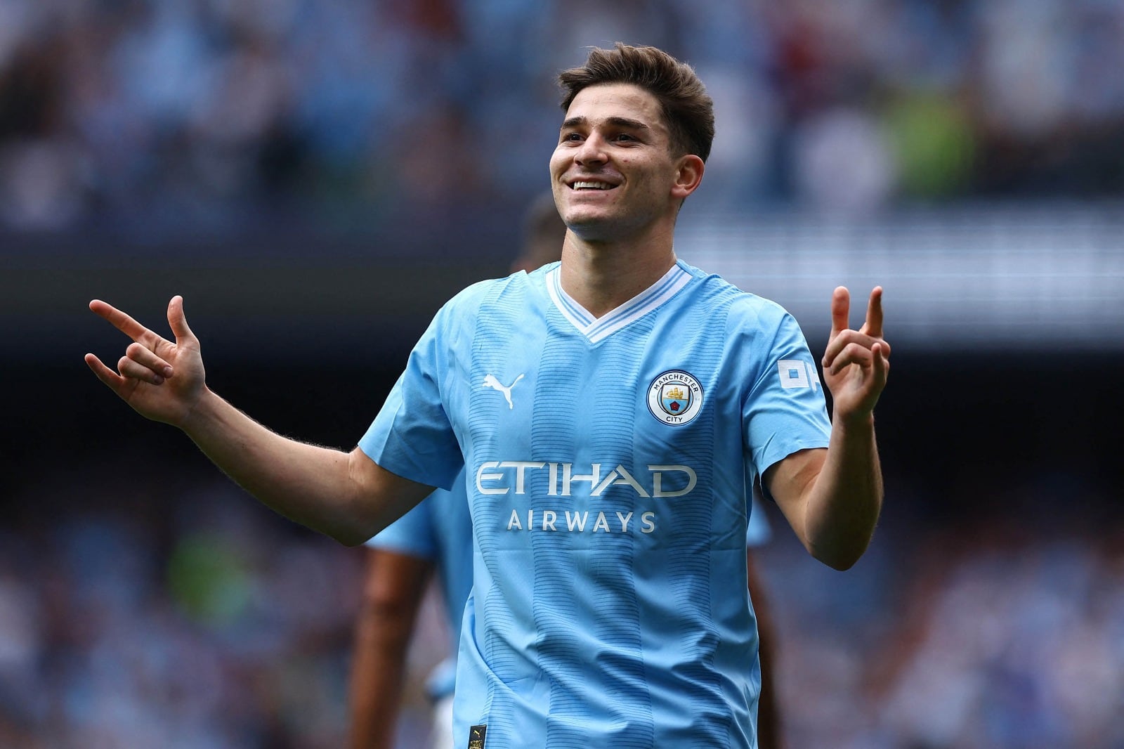 Julián abrió el camino de la goleada del Manchester City
