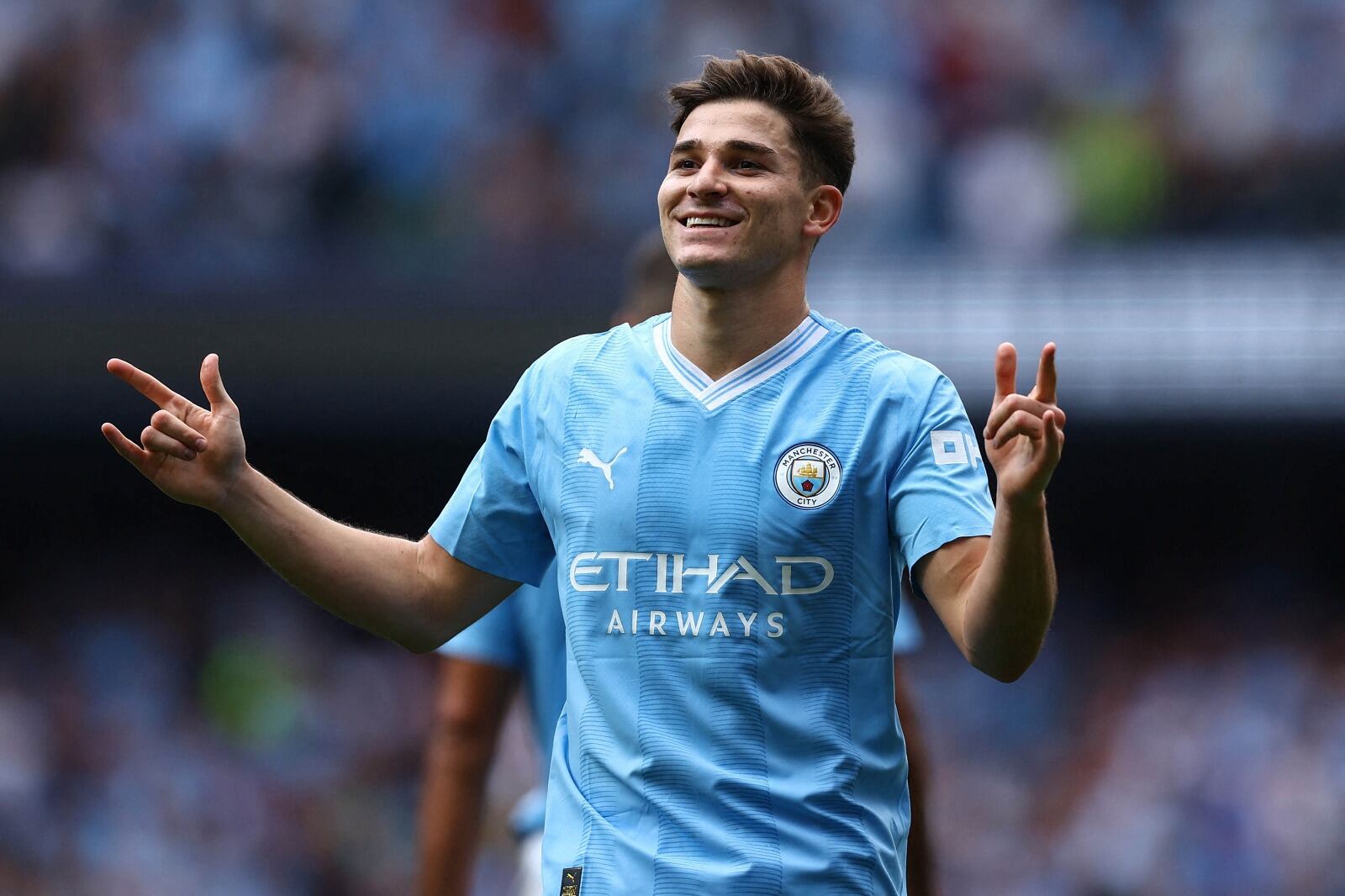 Julián abrió el camino de la goleada del Manchester City