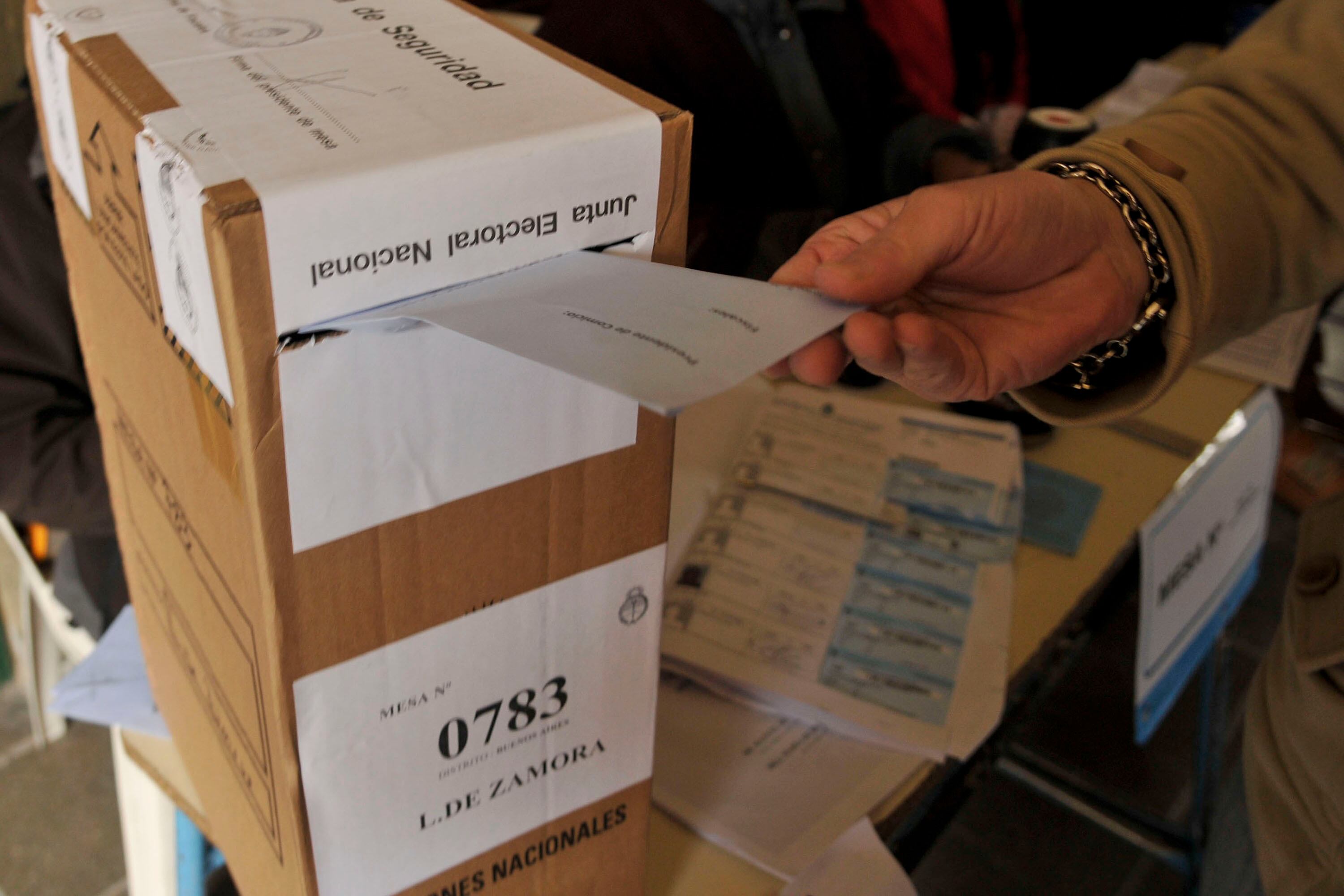 Como ante cada elección, la situación de la economía nacional es el gran eje de la campaña para el oficialismo y la oposición.