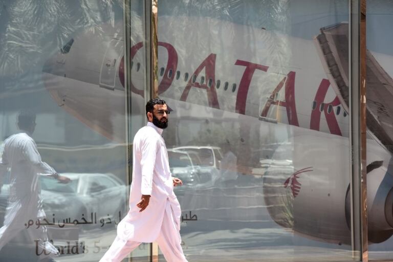 El gobierno de Qatar dijo estar sorprendido por la medida.