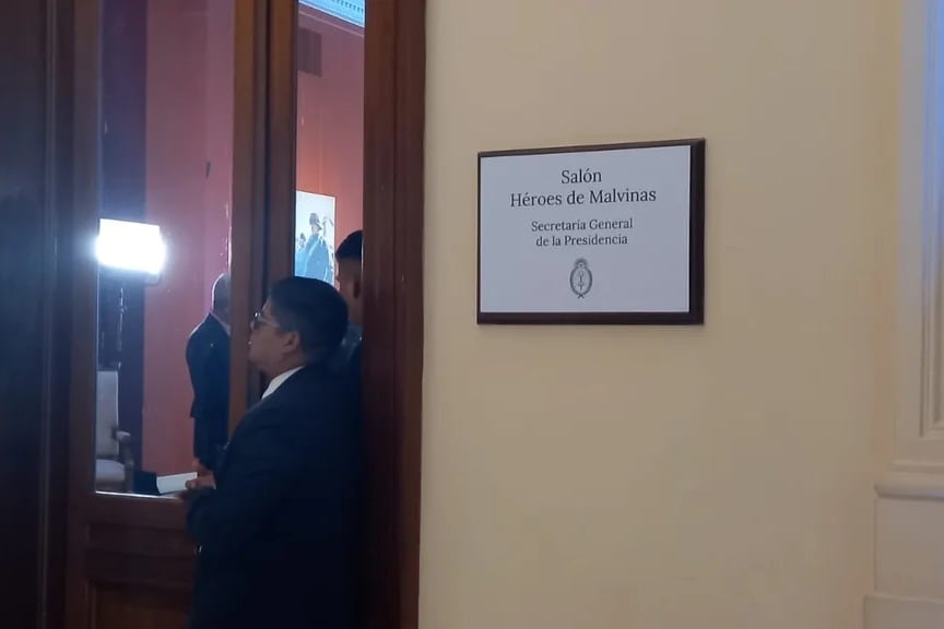 Adiós al Salón Pueblos Originarios. Ahora la Casa de Gobierno tendrá dos áreas con el mismo nombre.