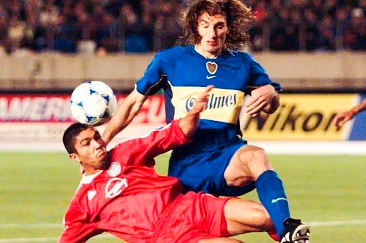 Rolando Schiavi y Elber en la final Intercontinental en Tokio