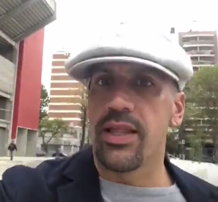 Verón en en el video en el que hizo el anuncio.