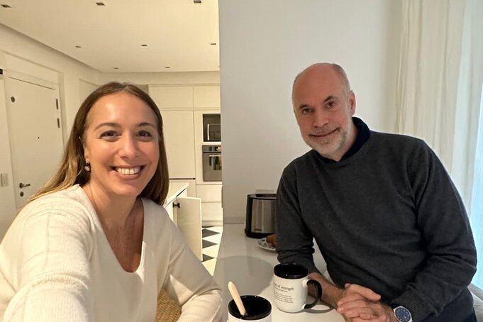 Selfie de desayuno tras el renunciamiento de Vidal.