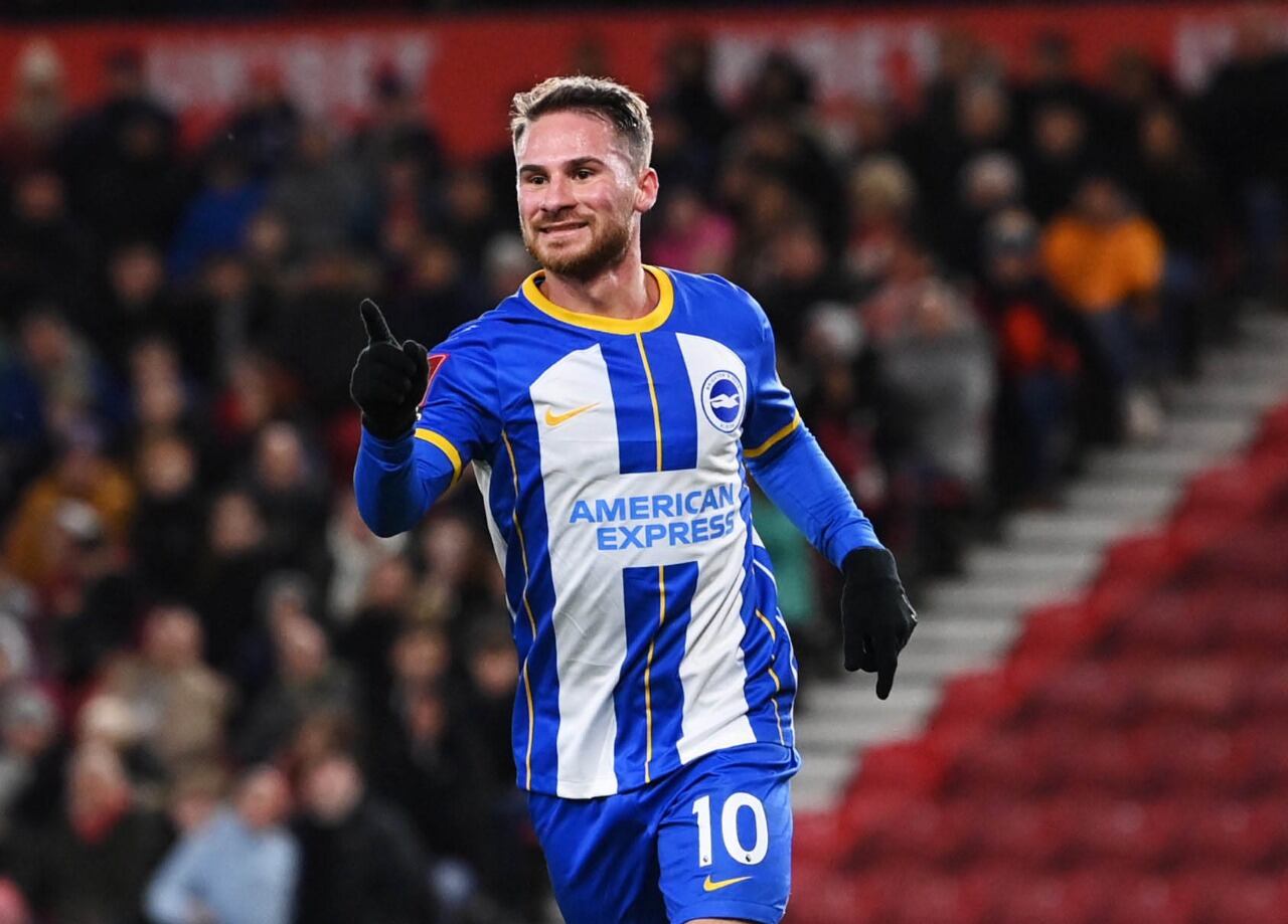 Alexis Mac Allister se destacó en Brighton And Hove con su doblete