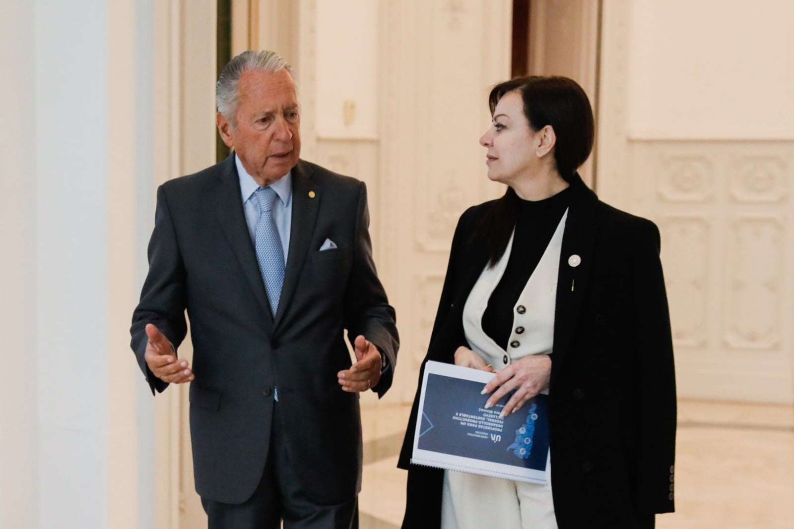 La ministra de Capital Humano, Sandra Pettovello, y el titular de la UIA, Daniel Funes de Rioja