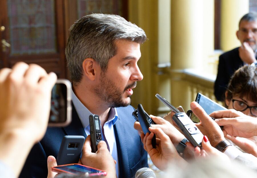 Marcos Peña protagonizó una serie de contradicciones con Nicolás Dujovne,
