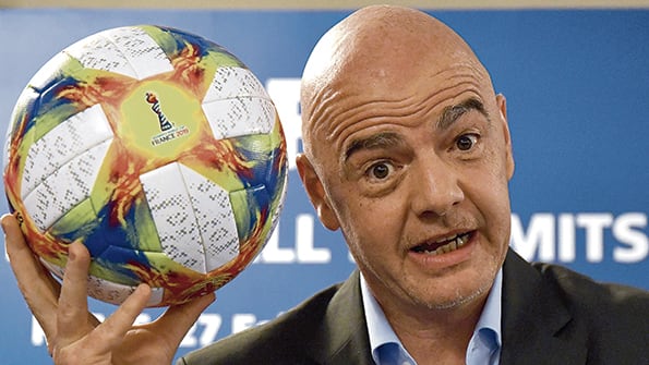 Infantino no descarta ampliar el Mundial.