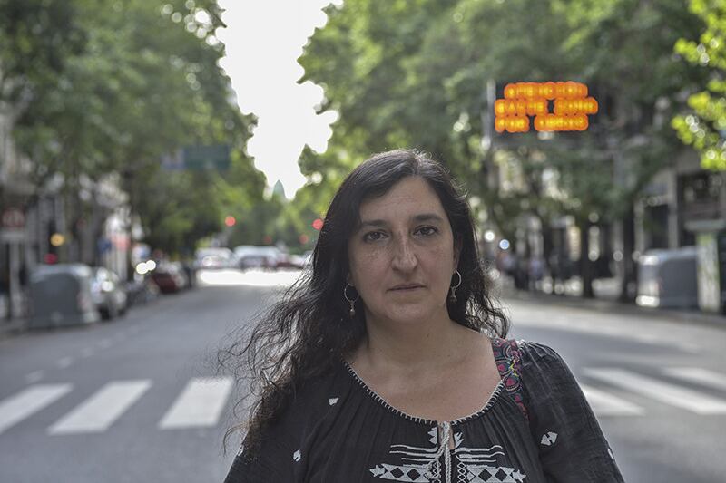 María tenía 29 años cuando asesinaron a su compañero Gastón Riva.