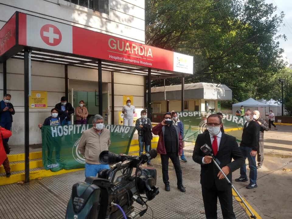 El personal de la salud reclama al gobierno de Rodríguez Larreta ante la falta de elementos para protegerse del coronavirus.