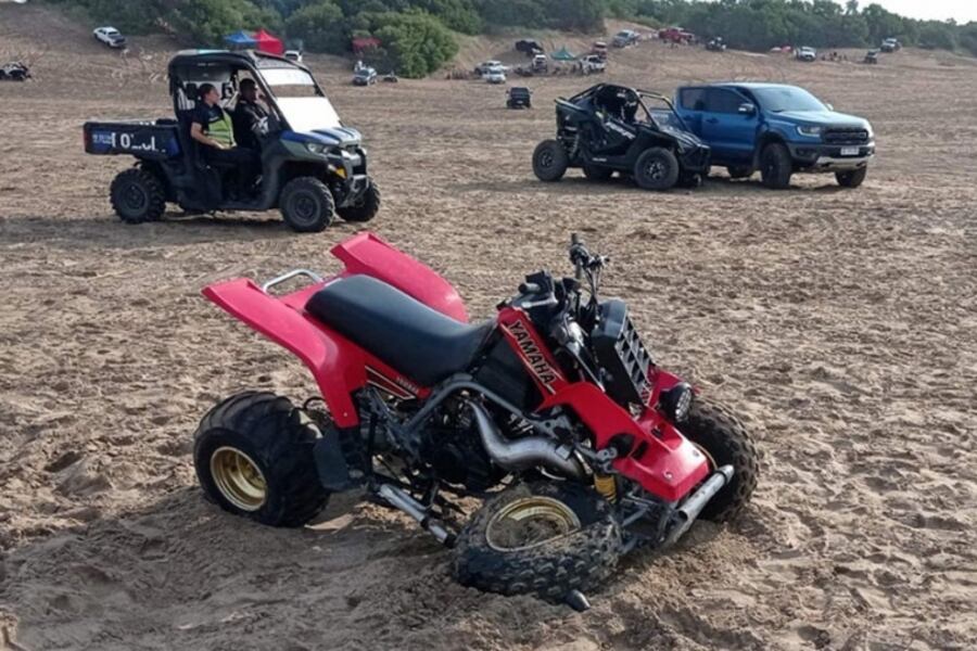 El hombre que manejaba el cuatriciclo está internado en estado grave.