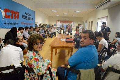 Participación legisladores, dirigentes sindicales y organizaciones sociales.