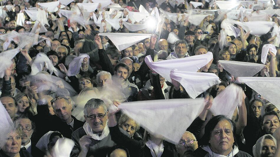 La supervisora rechazó la figura de las Madres y las Abuelas de Plaza de Mayo.