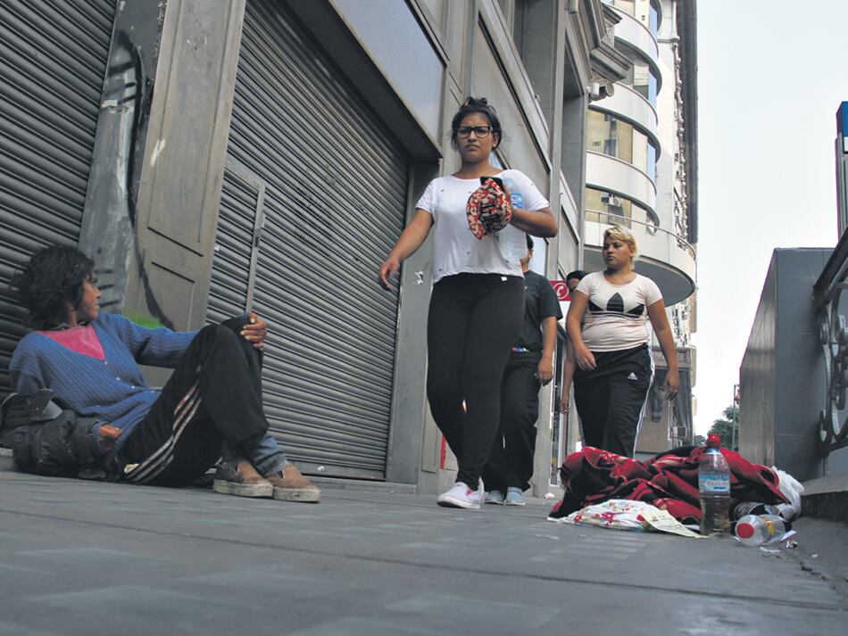 Pese a los límites y las dudas en torno a las estadísticas oficiales, el crecimiento de la pobreza urbana es evidente y está a la vista en las calles.