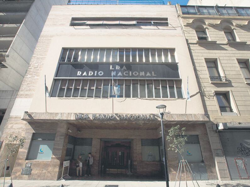 Los trabajadores denuncian un vaciamiento en Nacional.