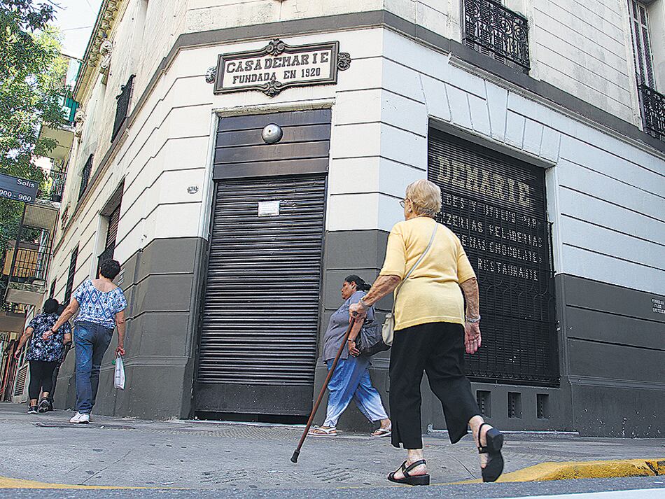 El viejo local de la esquina de Solís y Carlos Calvo cerró a fines de octubre de 2016.