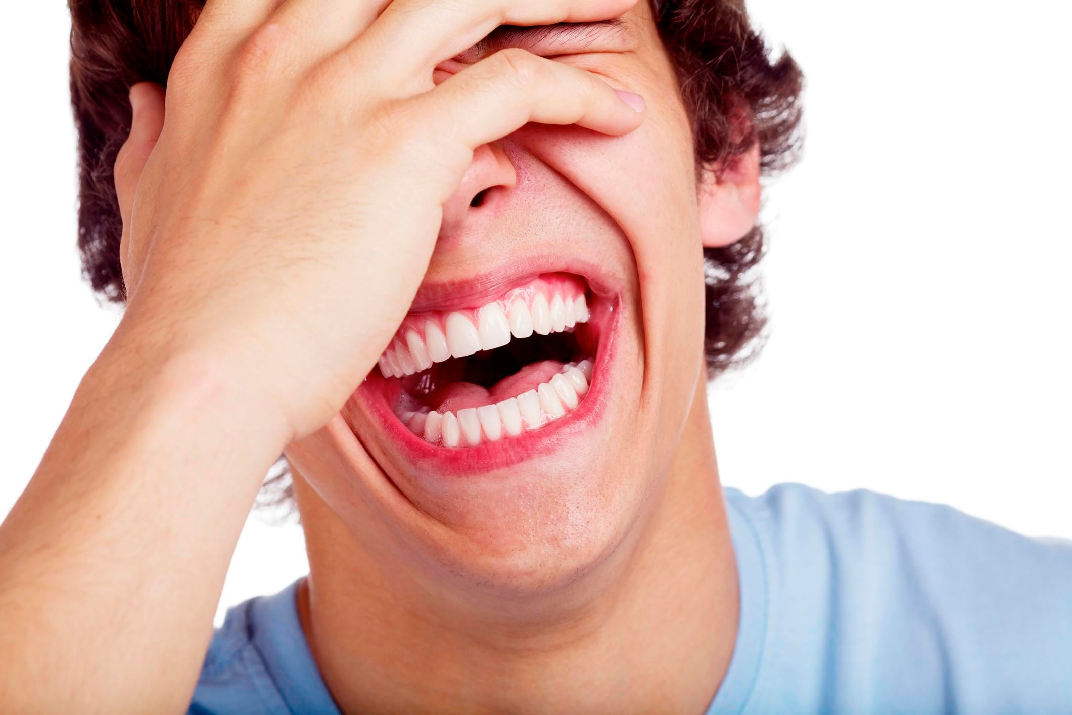 A través de la castración, del asentimiento a lo simbólico, lo cómico puede realizarse.