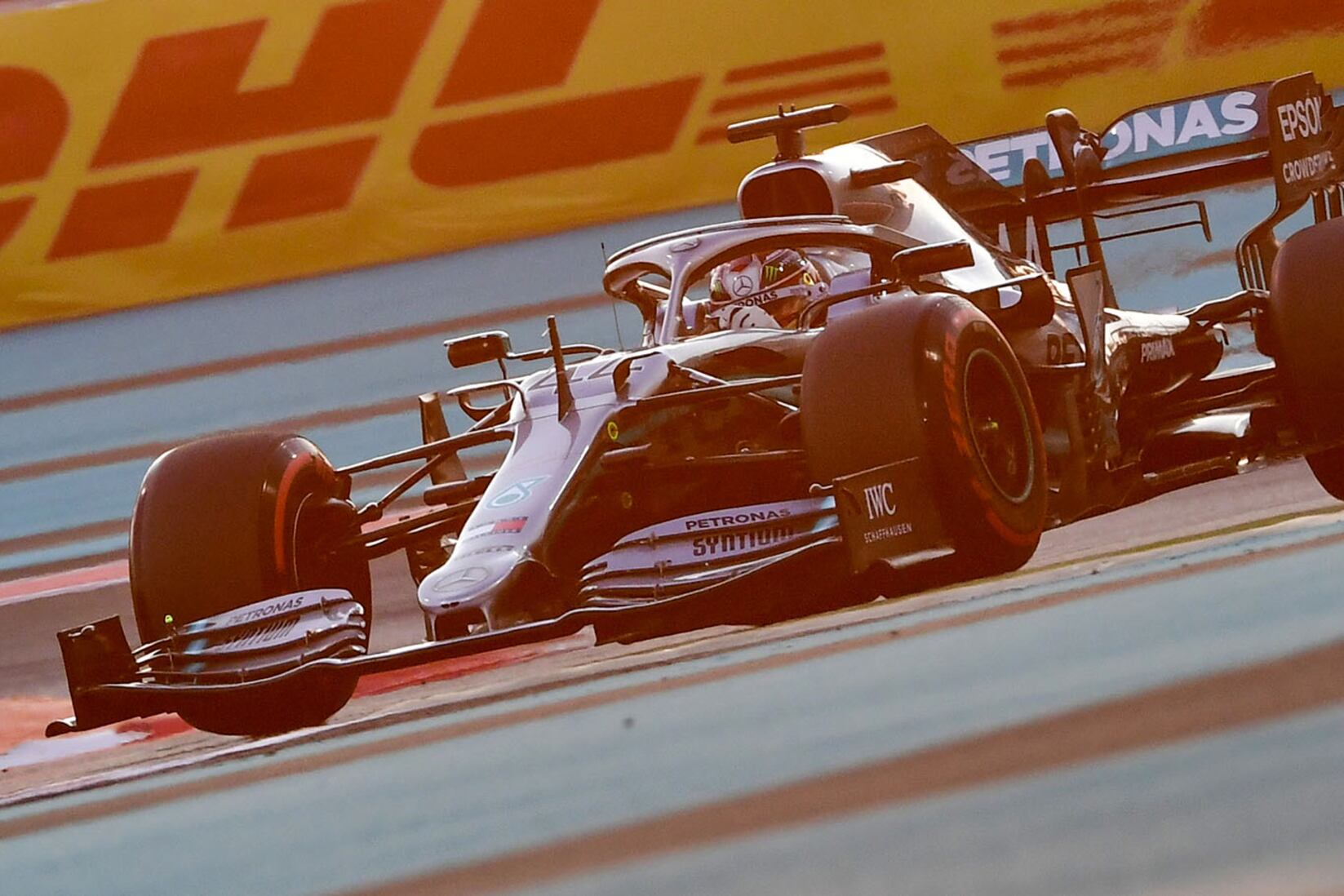 Hamilton volvió a conseguir una pole después de ocho carreras.