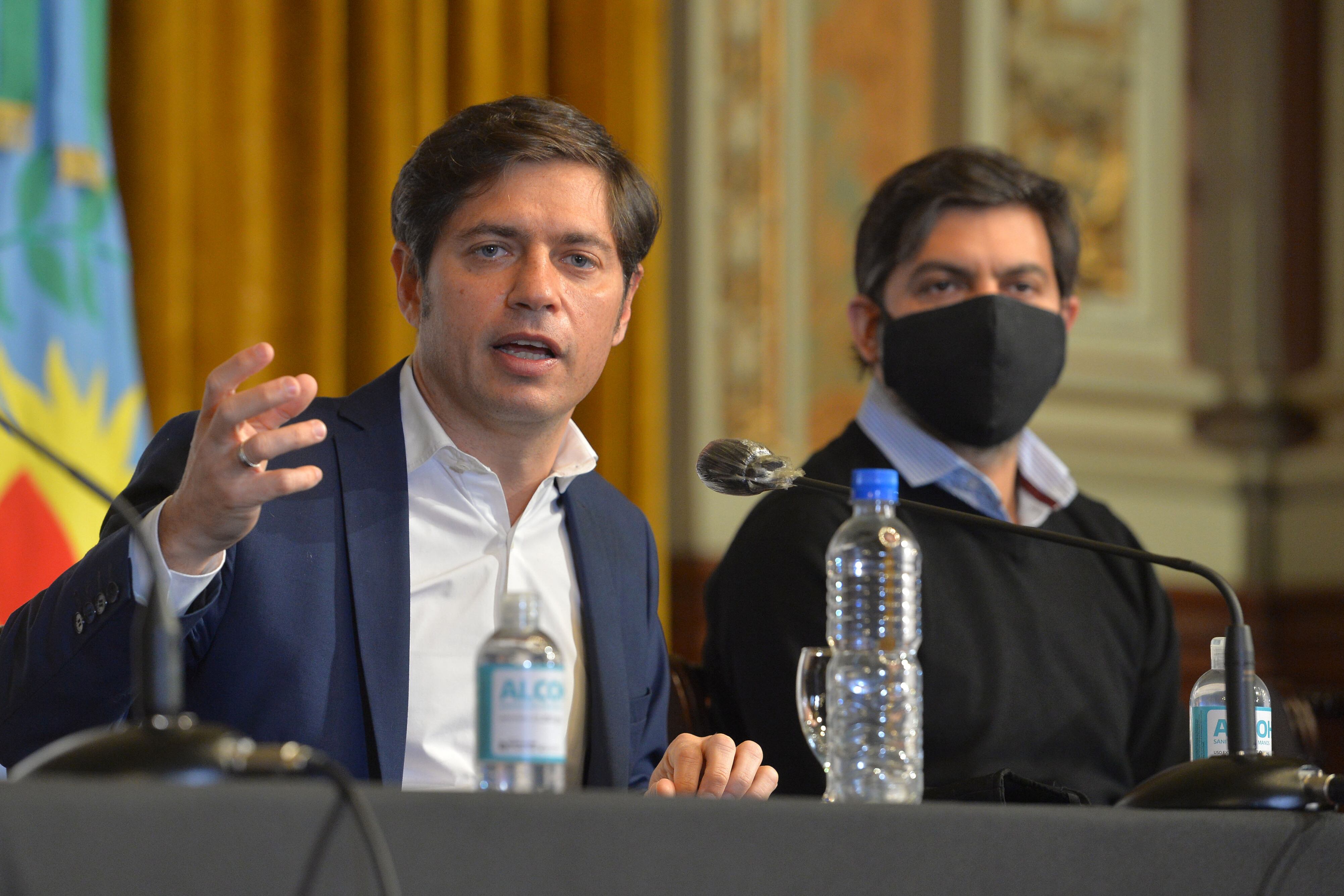 El gobernador Axel kicillof y su jefe de Gabinete, Carlos Bianco.