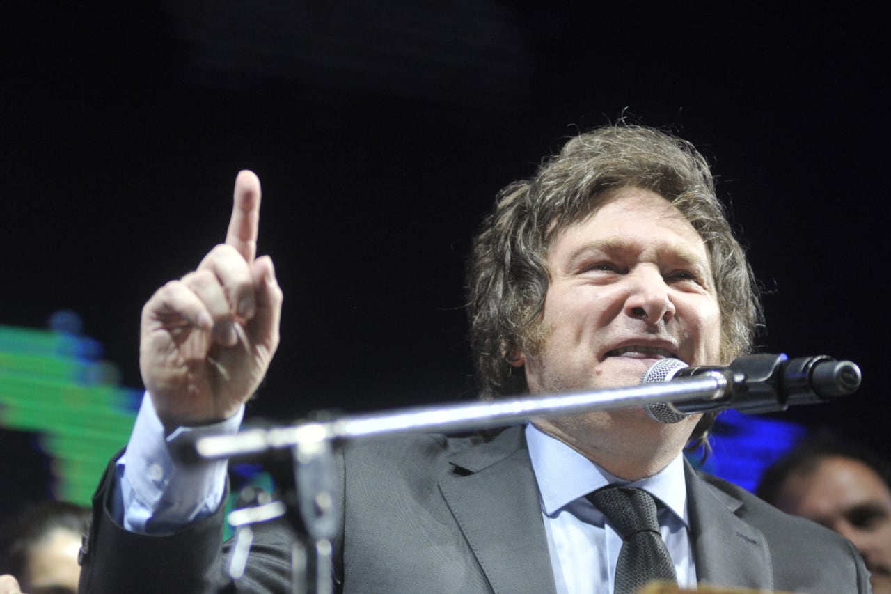 La agenda libertaria alienta la ley de la selva y la lucha de todos contra todos, como muestra el discurso de Javier Milei.