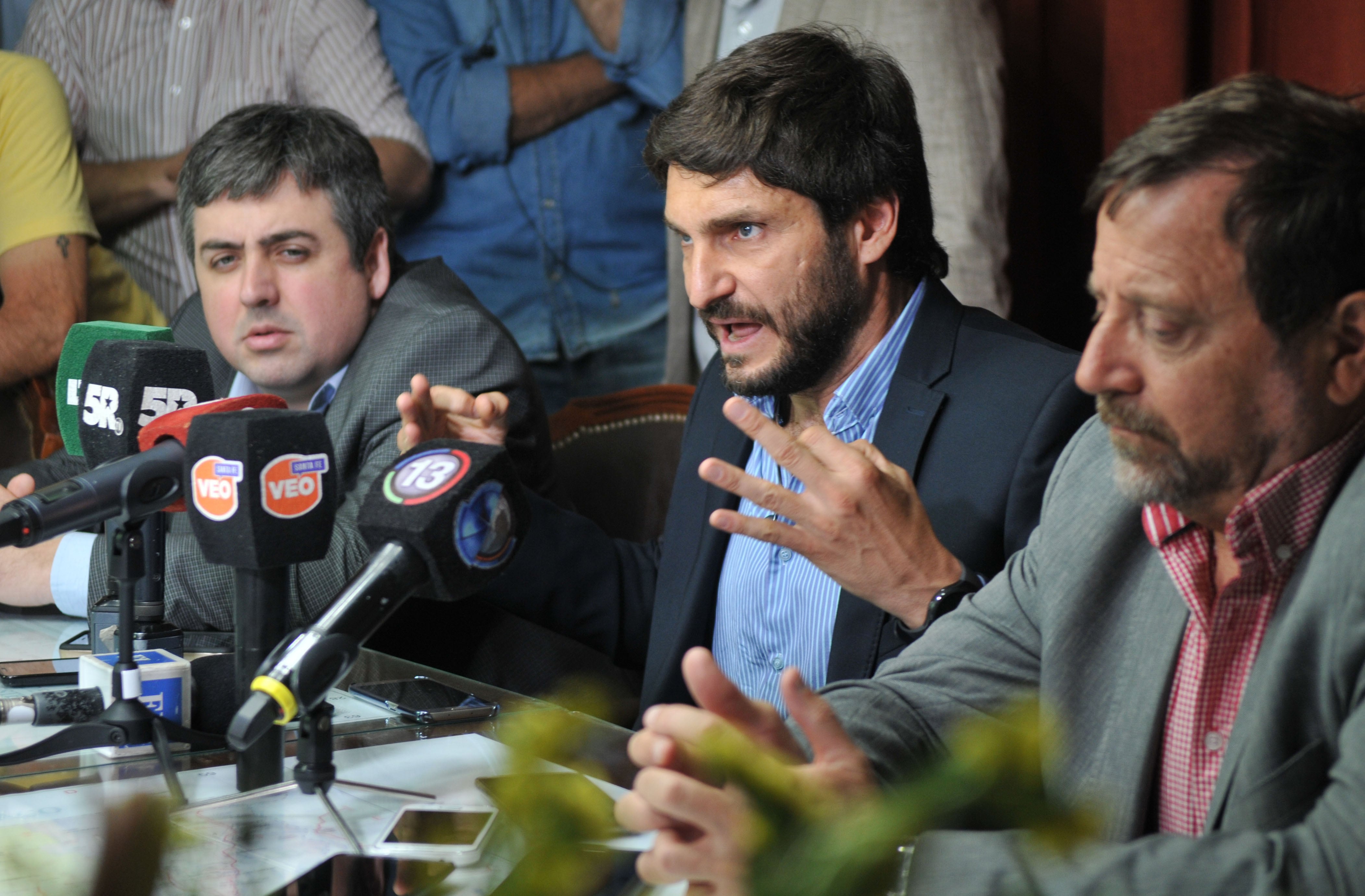 "¿Quiénes se beneficiaron?, se preguntó Pullaro.